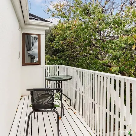 Beachside Retreat Wellington Exterior photo